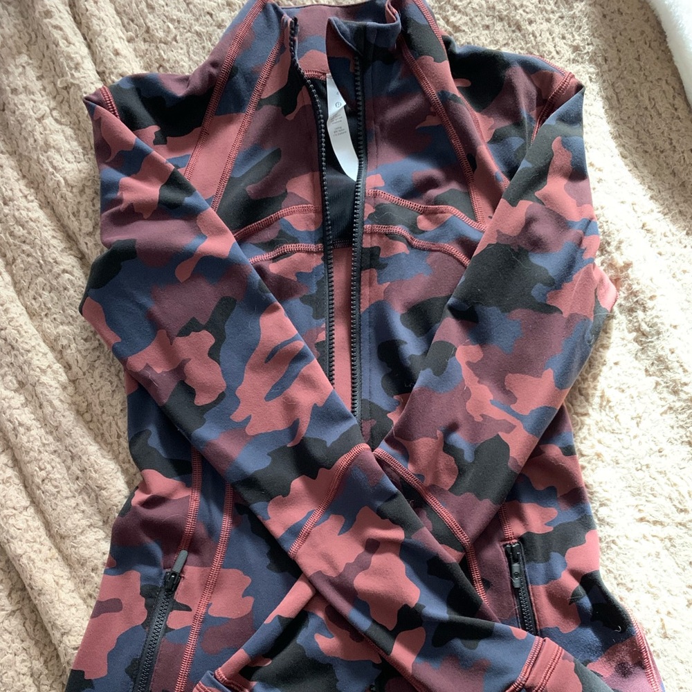 NWOT Lululemon Define Jacket